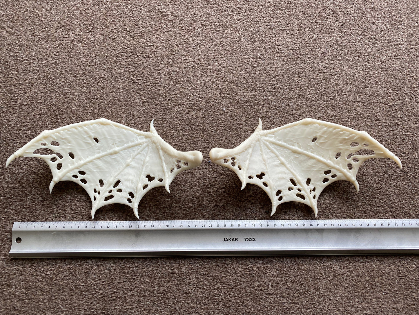 Demon Resin Wings for Model Horse Breyer / resin custom - White ready to Paint