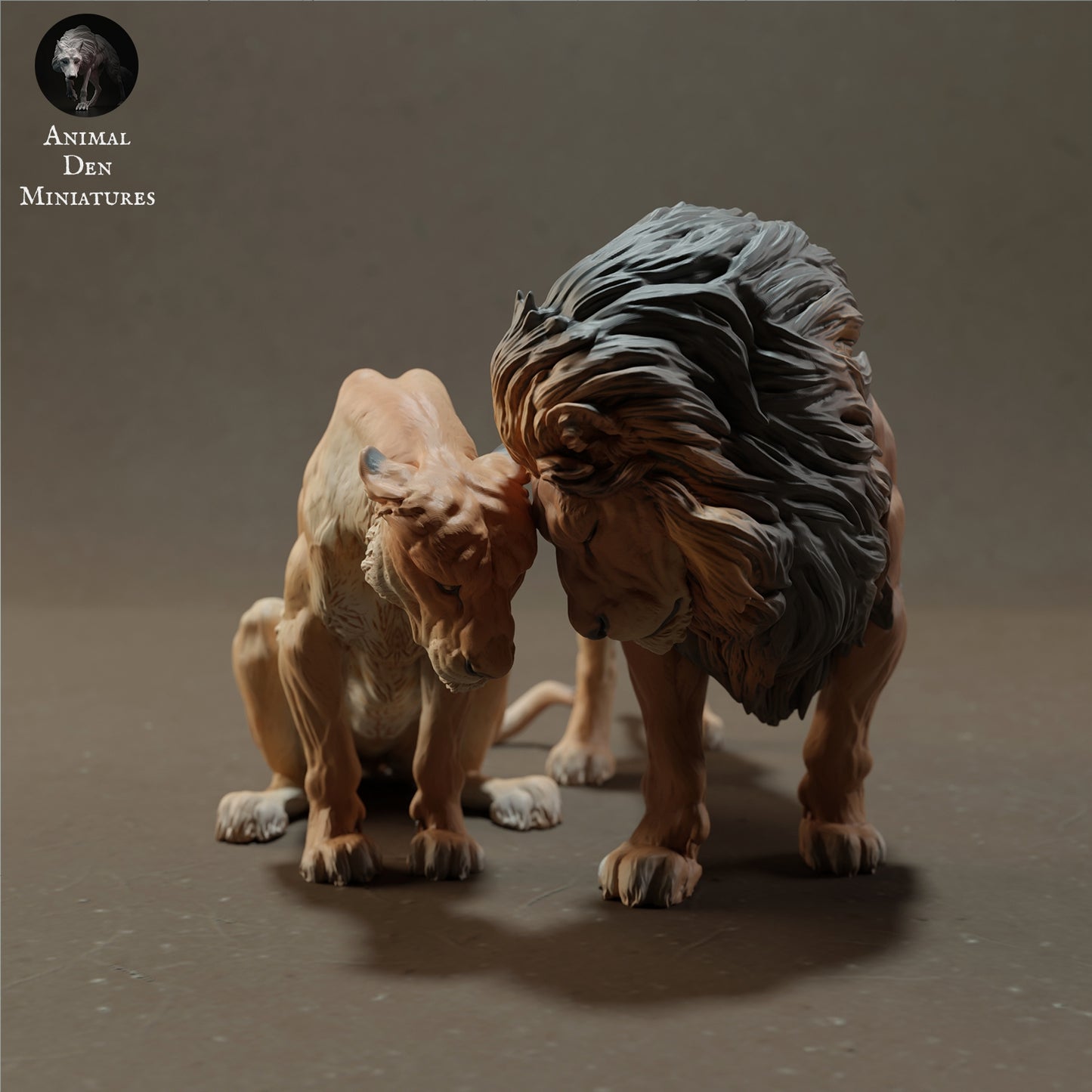 Cuddling lion set - white ready to paint