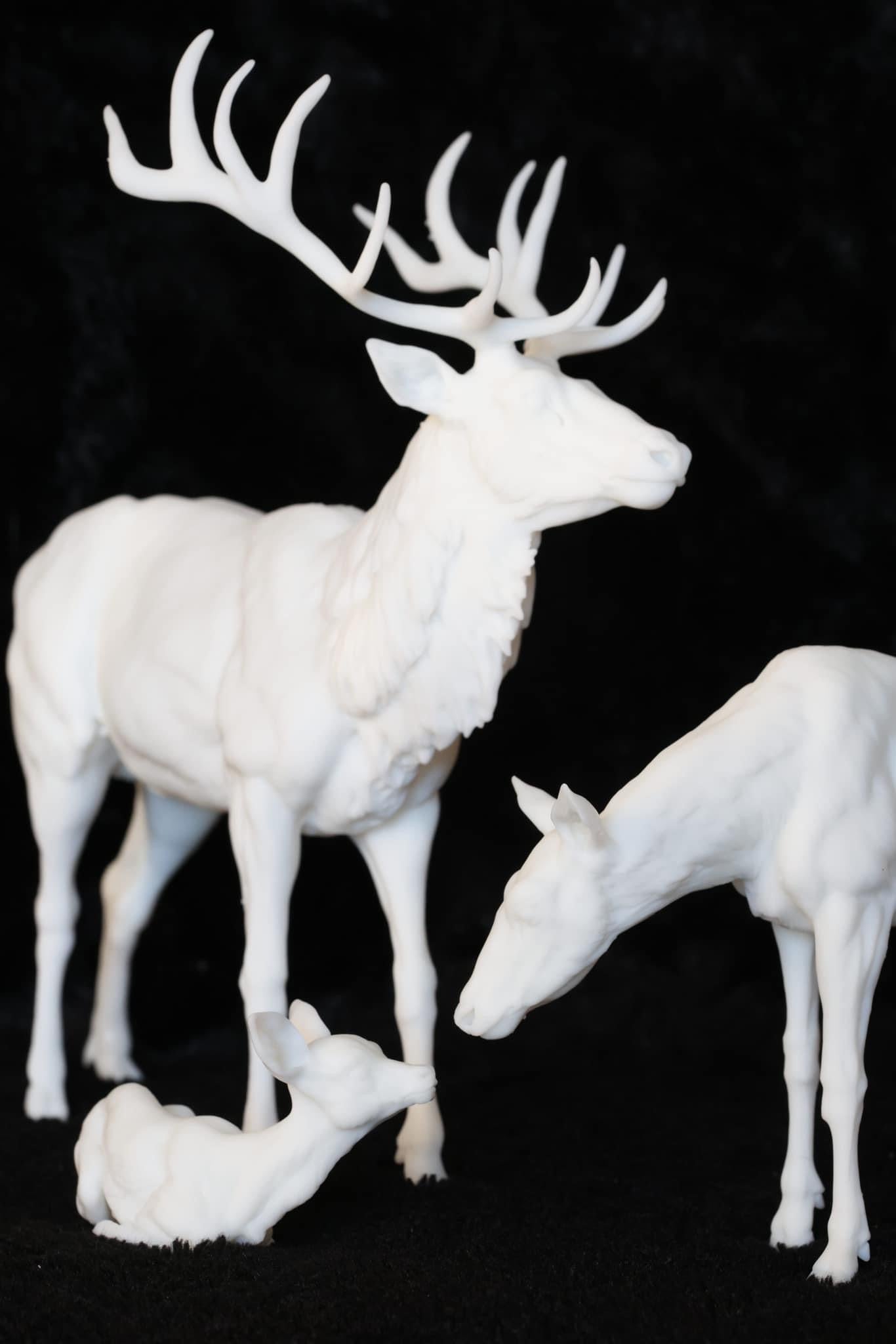 Red deer set of 3 - white ready to paint