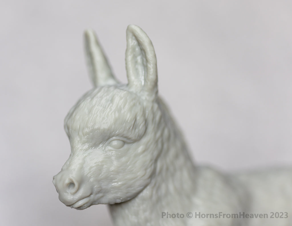 Donkeyzilla - white resin ready to paint