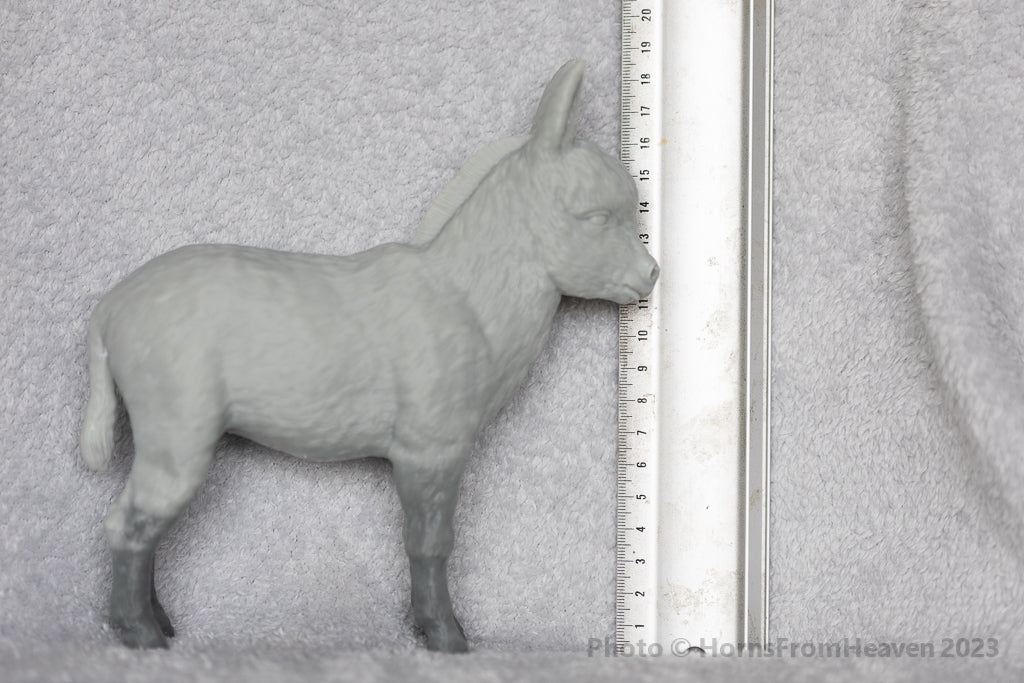 Donkeyzilla - white resin ready to paint