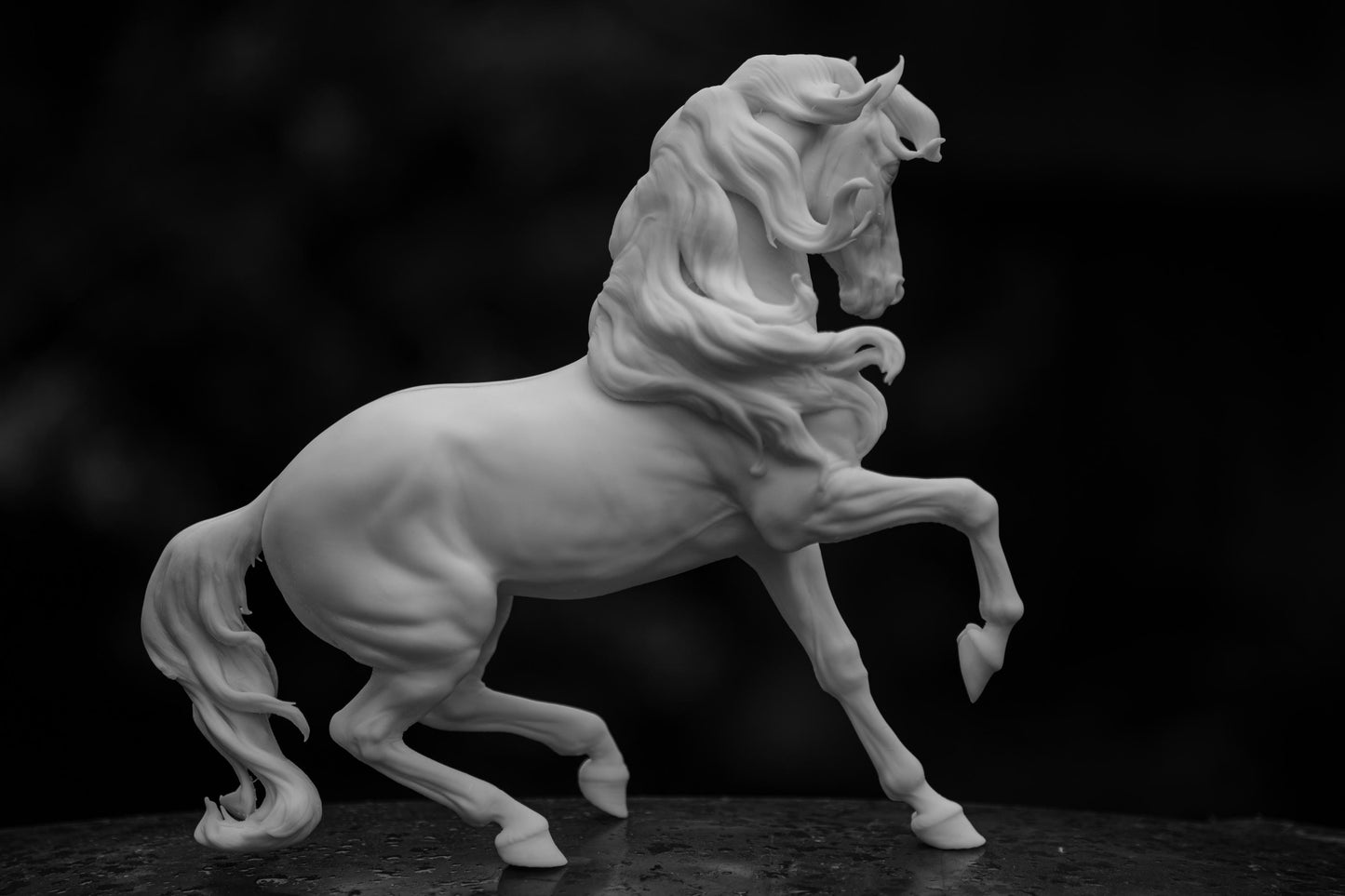 Andalusian stallion HFH exclusive Spanish horse model Horse artist resin - White resin figurine - Unpainted