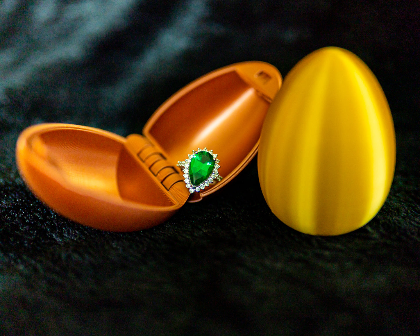 Luxury treasure hunt eggs / Gift / Trinket box