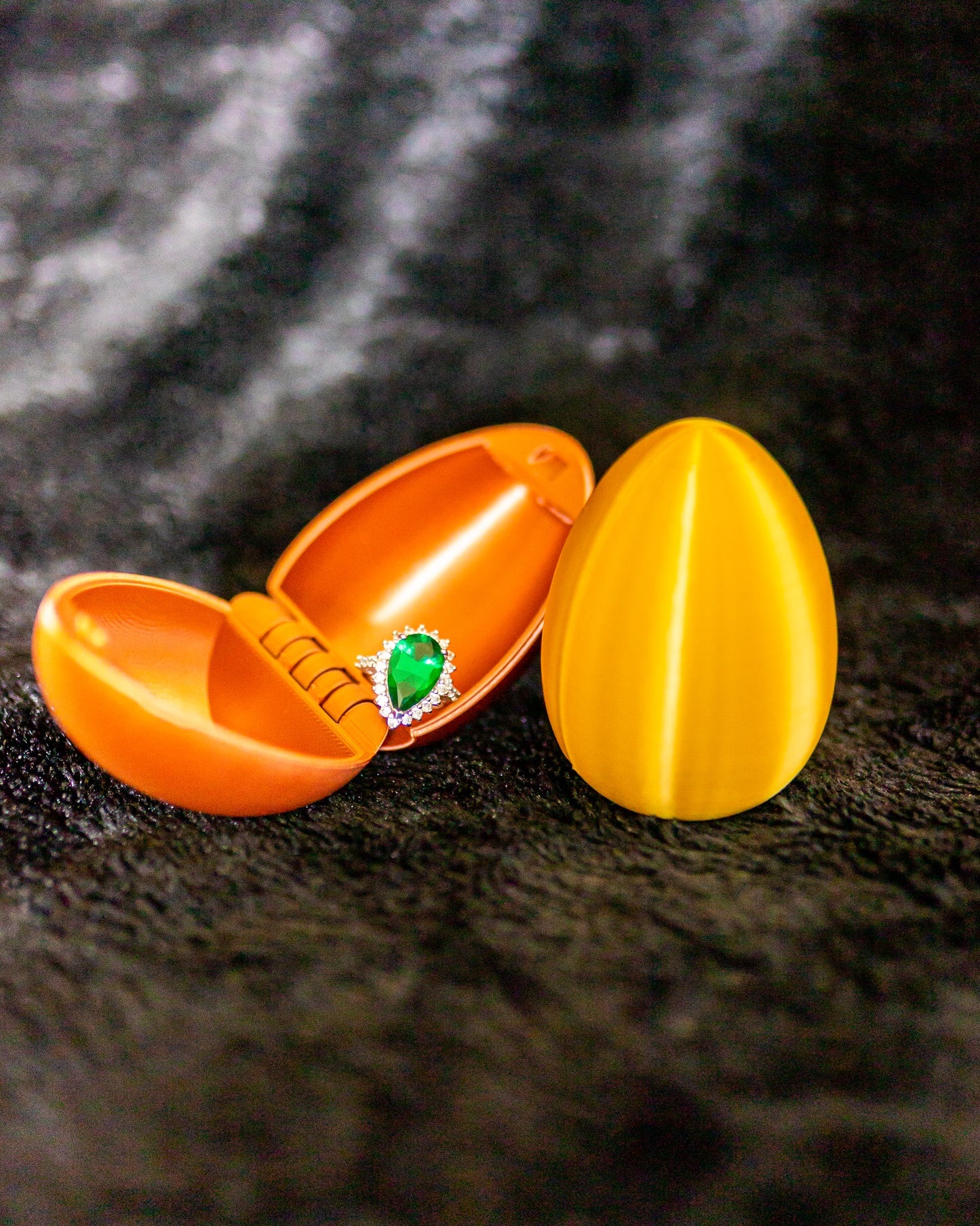 Luxury treasure hunt eggs / Gift / Trinket box