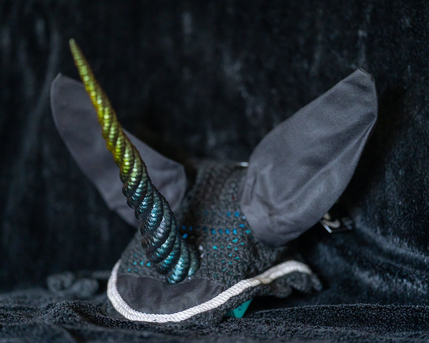 Unicorn Horn Fly veil for real Horse / Pony with 29CM Horn
