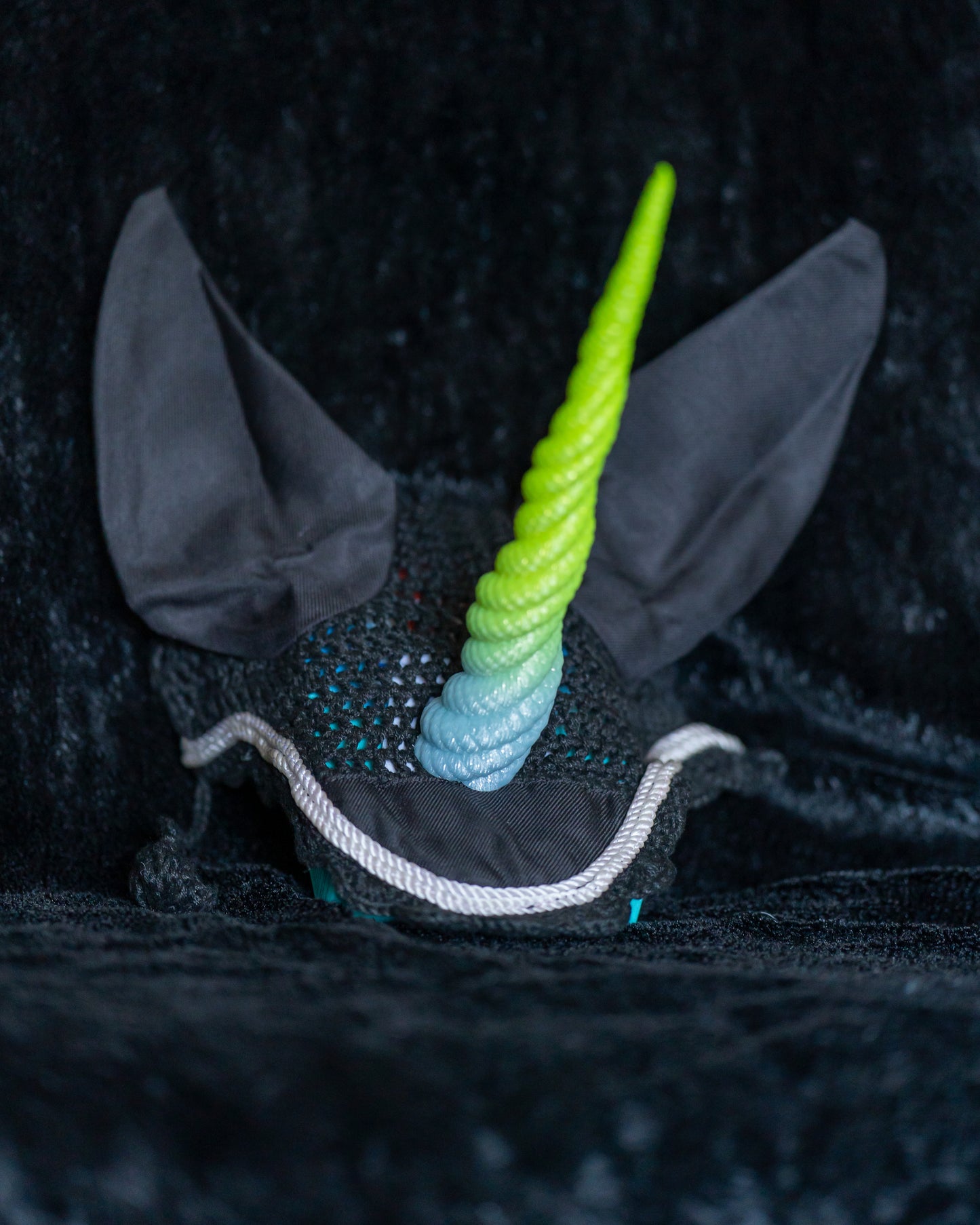Unicorn Horn Fly veil for real Horse / Pony with 29CM Horn