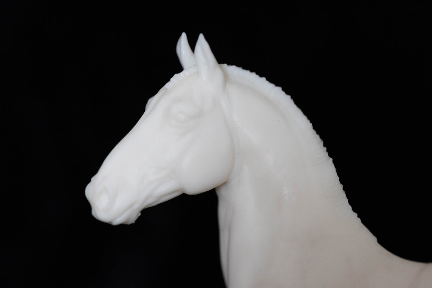 *mirrored version* Traditional scale Grade horse / Cob - White resin ready to paint - Pre - Order - LTD TO 10 COPIES