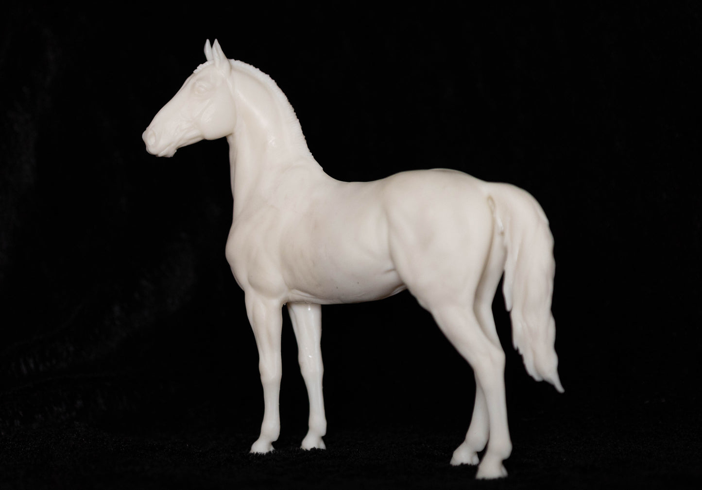 Traditional scale Grade horse / Cob - White resin ready to paint - Pre - Order - LTD TO 10 COPIES