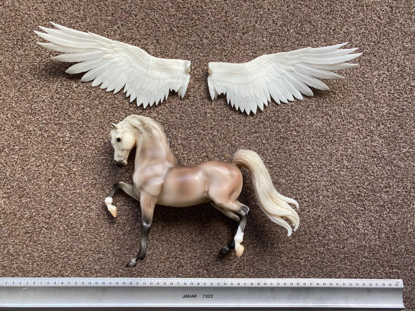 Angel type 2 Resin Wings for Model Horse Breyer / resin custom - White ready to Paint