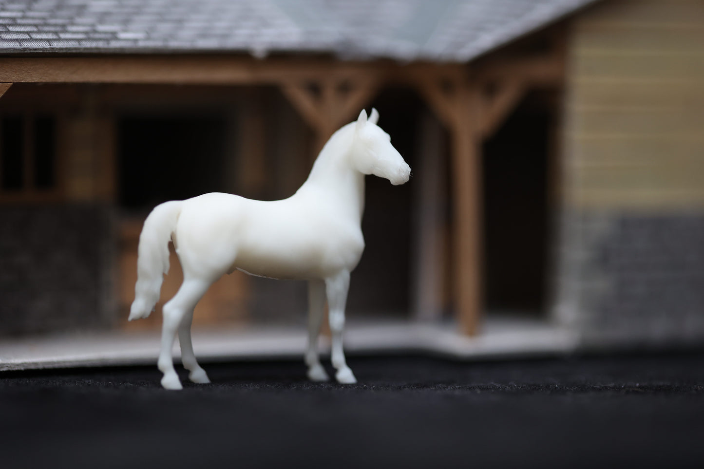 Micro Grade horse / Cob "Brutus" - White resin ready to paint - Pre - Order