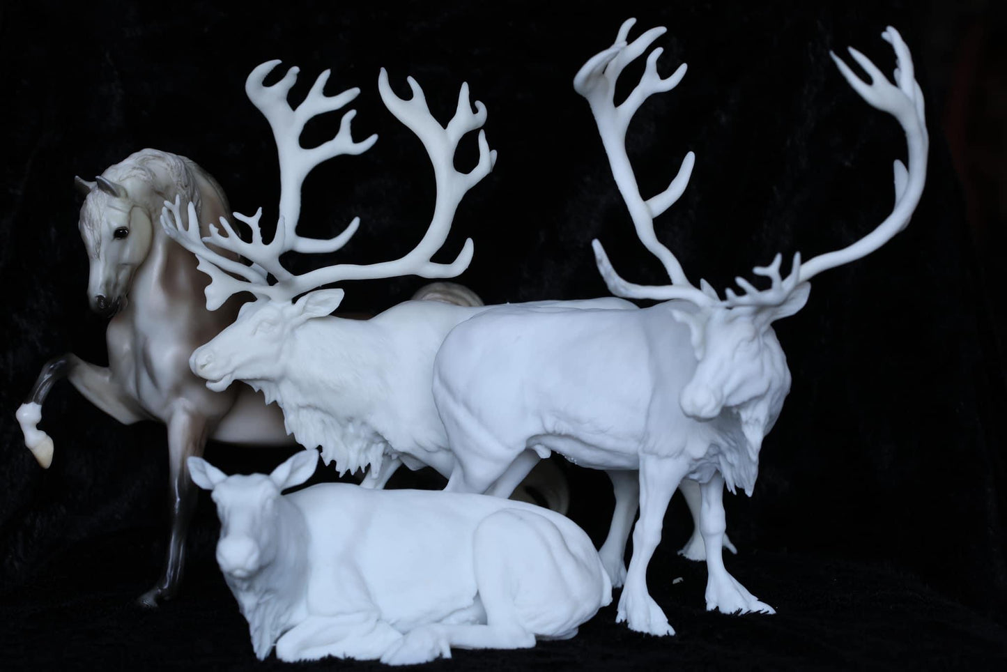 Reindeer set of 3 - white ready to paint