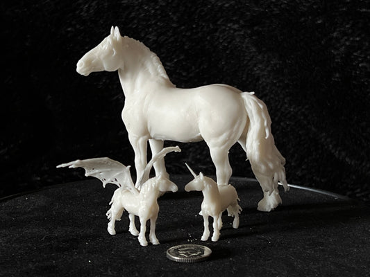 Ying and Yang Pegasus and Unicorn Micros  - White resin ready to prep / paint