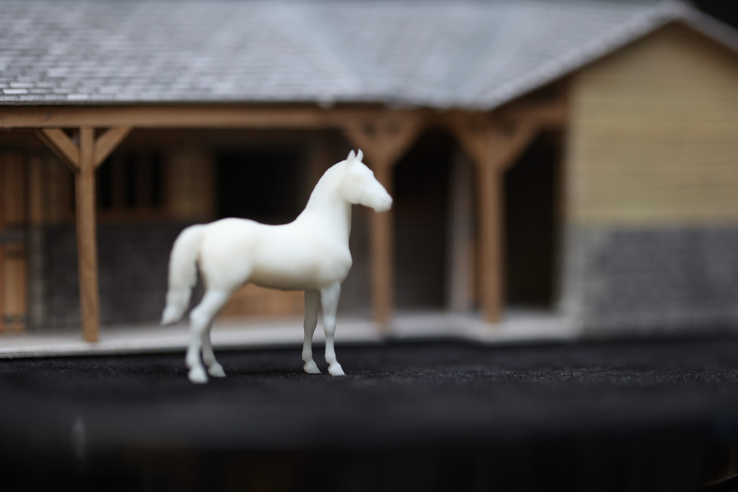 Micro Grade horse / Cob "Brutus" - White resin ready to paint - Pre - Order