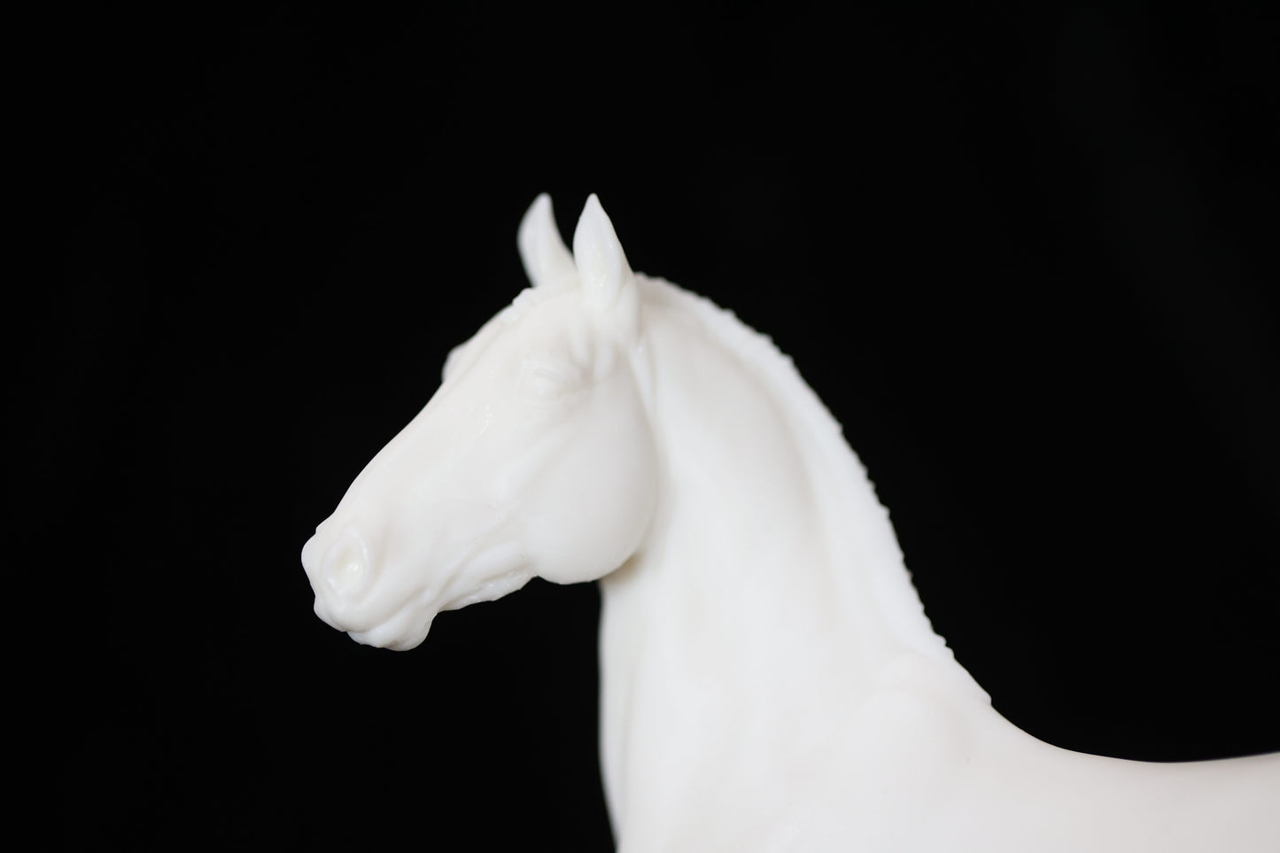 Classic scale Grade horse / Cob "Brutus" - White resin ready to paint - Pre - Order