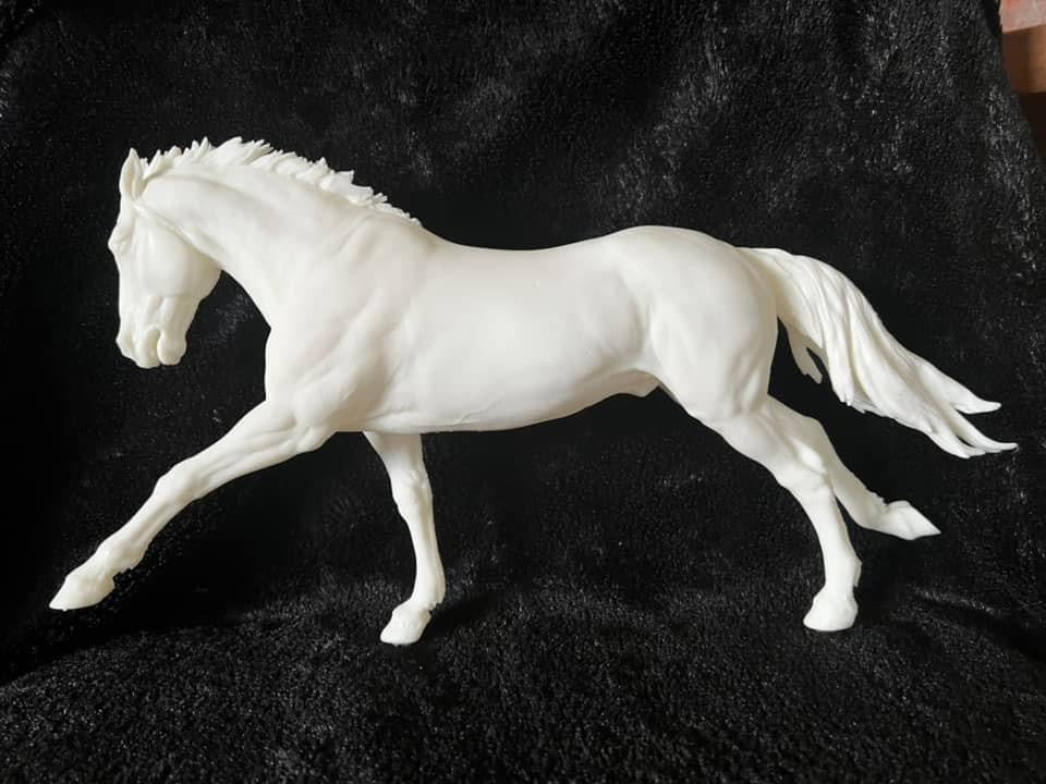 Traditional ltd to 10 Performance friendly Renegade running stallion - White resin ready to paint - Pre - Order